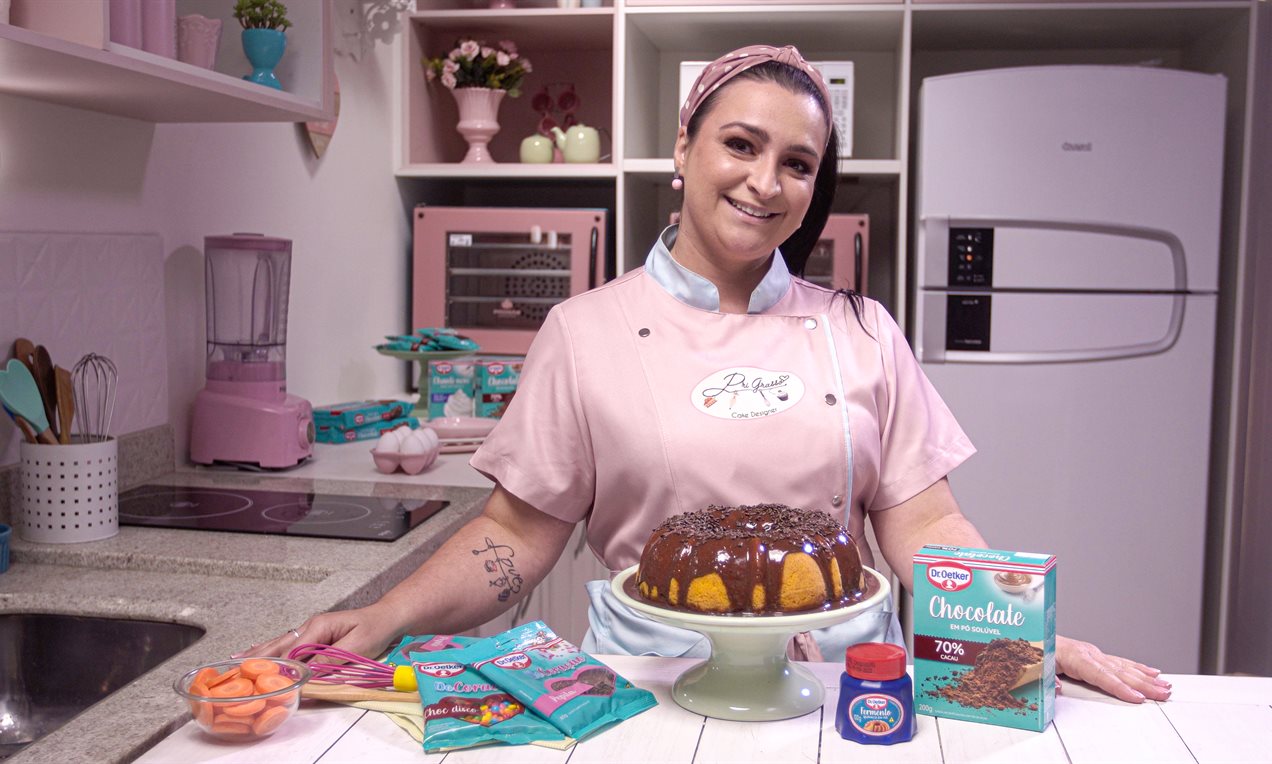Bolo De Cenoura Com Cobertura De Brigadeiro